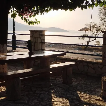 Apartment Tolofona *