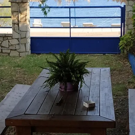 Tolofona Apartment *